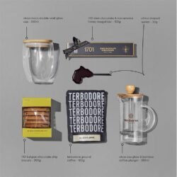 GH-YT-34-B-CONTENTS_1024X1024 Yatta Premium Pleasures Hamper