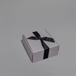 GH-YT-4-B-BOX_1024X1024 Yatta Bliss Box Hamper