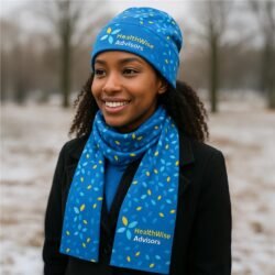 GT-HP-1-G_LIFESTYLE_AI-MODEL_1024X1024 Hoppla Snug Season Set