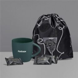 GH-YT-141-B-DG1_1024X1024 Yatta Bright Bites Hamper