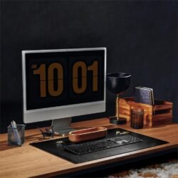 GF-AM-946-B-LIFESTYLE-02_1024X1024 Renaissance Desk Mat